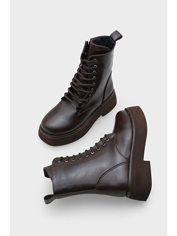 Melessa Yuvarlak Burunlu Yandan Fermuarlı Trak Tabanlı Kadın Bot - Görsel 7