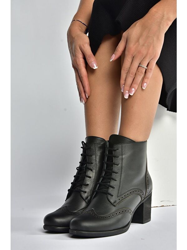 Siyah Kadın Bot V468300903 - Görsel 5
