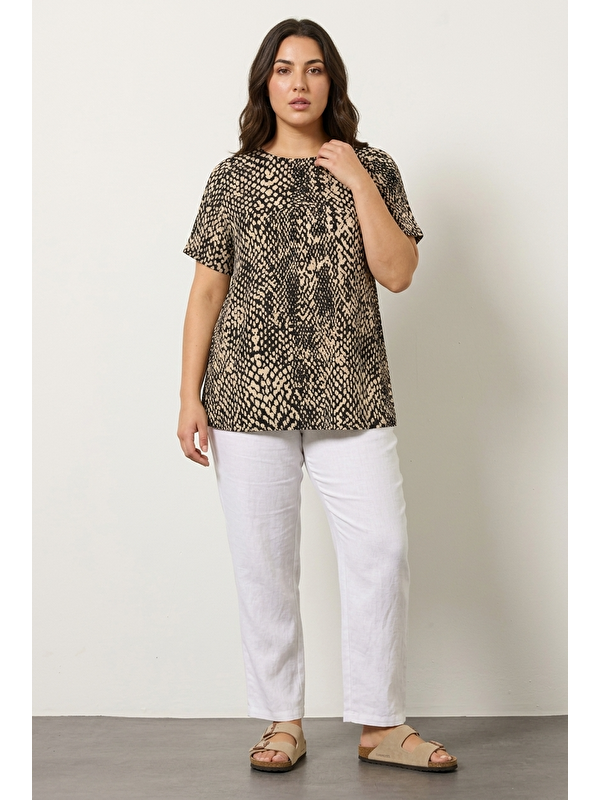 Stil Diva Bisiklet Yaka Kısa Kollu Leopar Desenli Esnek Kumaşlı T-shirt