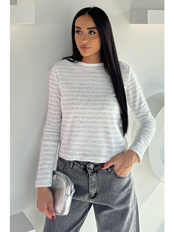 Gülseli Kadın Bisiklet Yaka Çizgi Desenli Sweatshirt