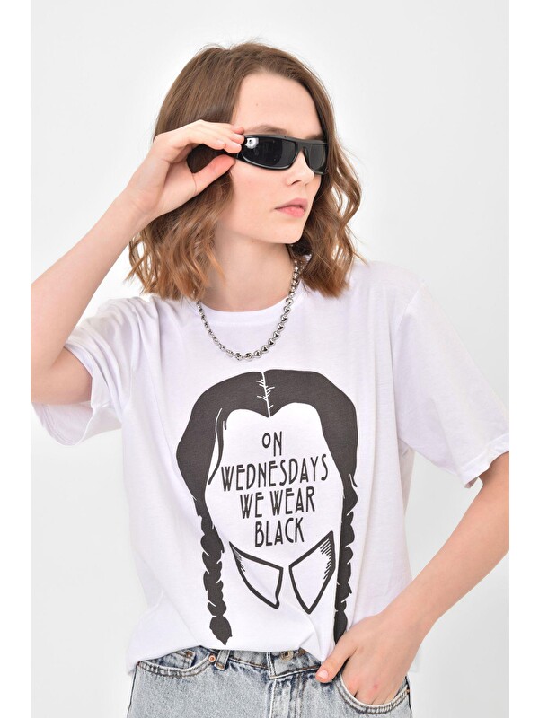 Blah. Wednesday Baskılı Oversize %100 Pamuk Kadın Tişört