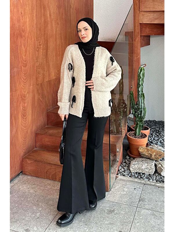 Lamelif Fiyonk Detaylı Hırka Sütlü Kahve