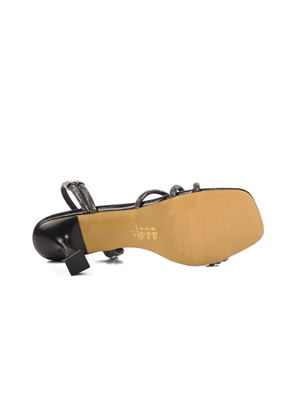 Siyah Rugan Kadın Topuklu Ayakkabı 655372 Z - Görsel 6