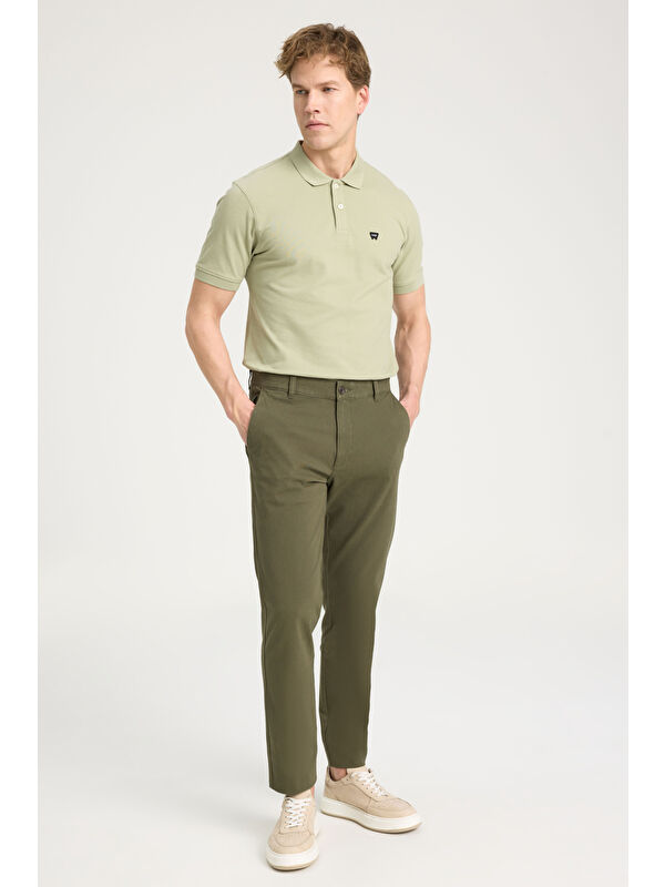 Wrangler Slim Fit Normal Bel Dar Paça Haki Chino Pantolon