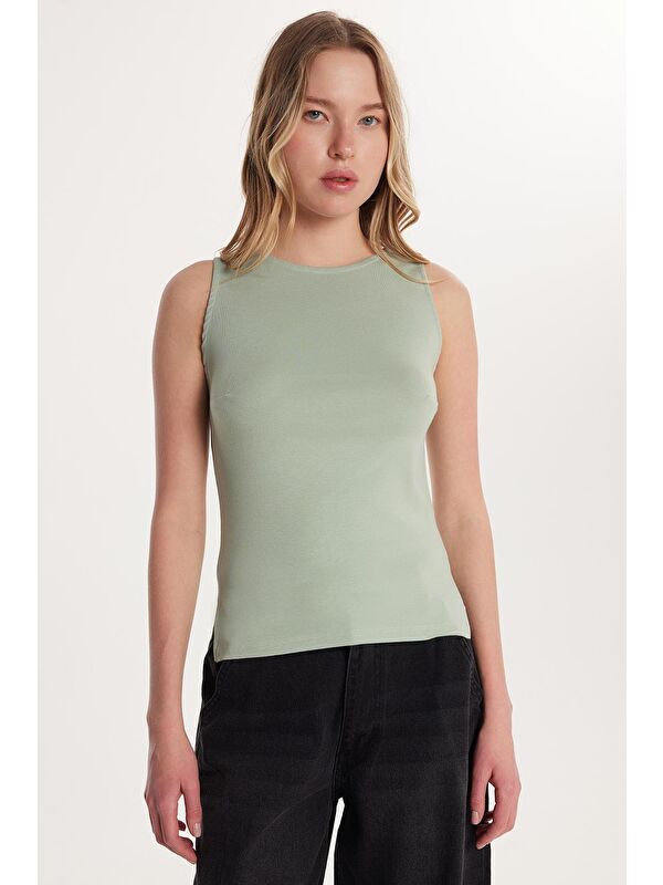 TUDORS Kadın Modal Kumaş Slim Fit Dar Kesim Bisiklet Yaka Düz Basic Mint Bluz