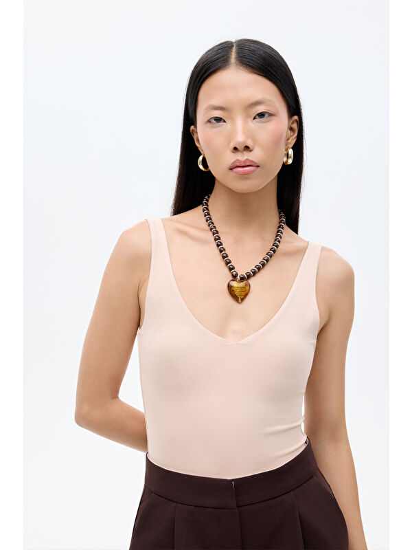 QUZU V Yaka Bodysuit Bej