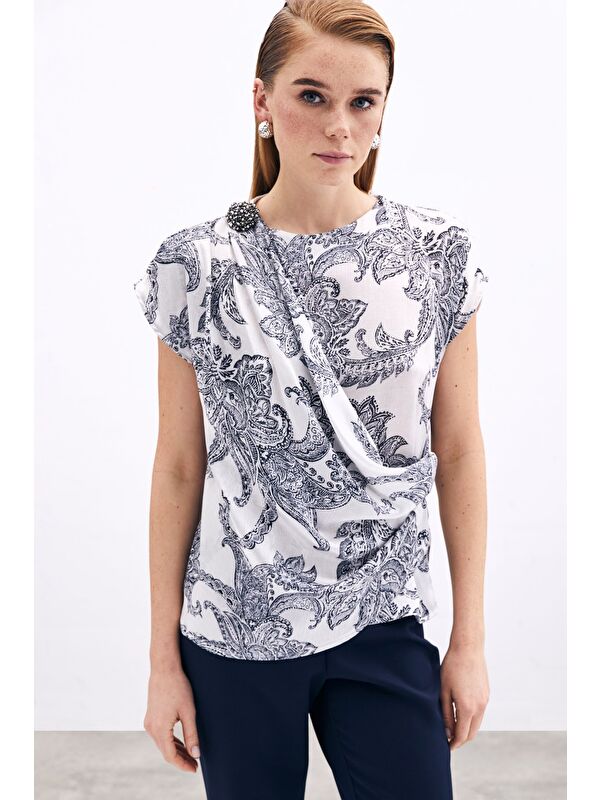 SATEEN Aksesuar Detaylı Bluz - Ekru