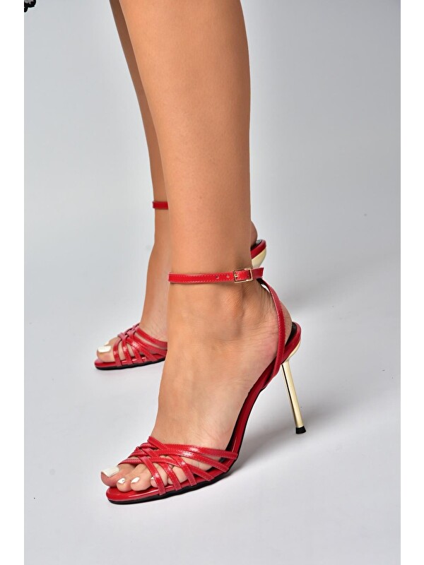 Fox Shoes Kırmızı Kadın Topuklu Ayakkabı Y820016408