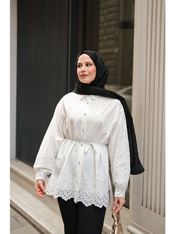 Locco Moda Kadın Sim Görünümlü Brode Gömlek Beyaz