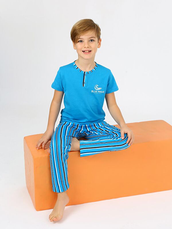Vitmo Erkek Çocuk Kısa Kollu %100 Pamuklu Düğme Detaylı Wave Pijama Takımı