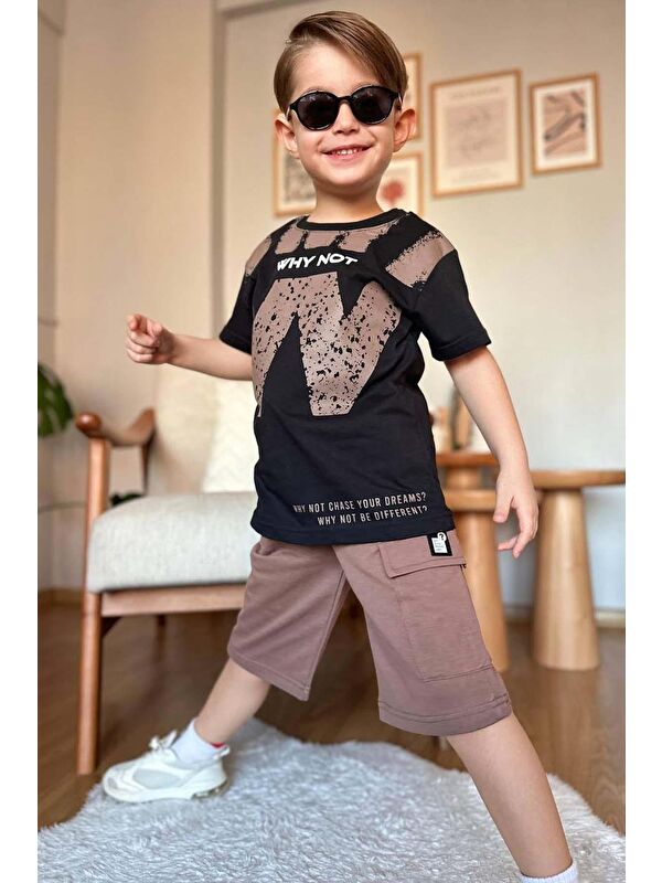 Riccotarz Erkek Çocuk W Harf Why Not Baskılı T-Shirt Kahverengi Şortlu Takım