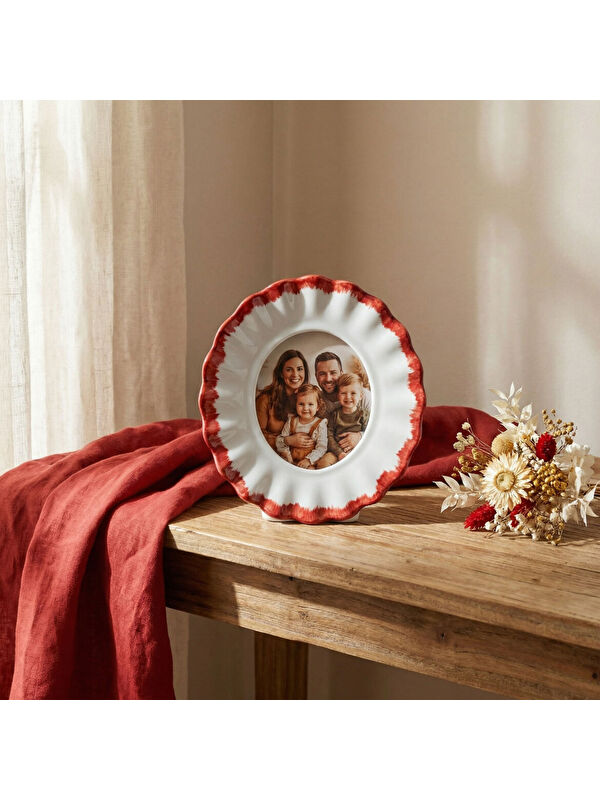 GÜRAL PORSELEN Güral Hediyelik Dekoratif Fotoğraf Çerçevesi 17 cm Bordo