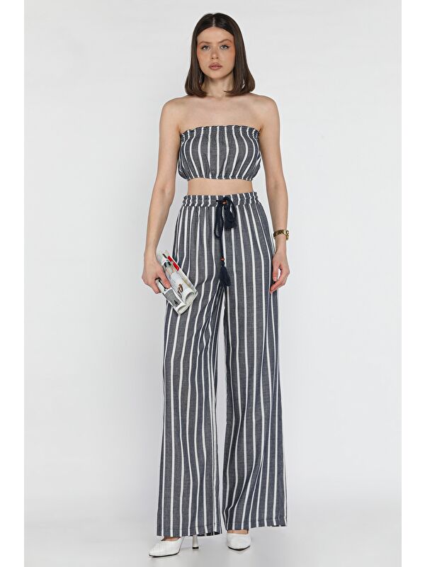 Gülseli Kadın Çizgi Desenli Straplez Crop Top Bluz Palazzo Pantolon İkili Takım