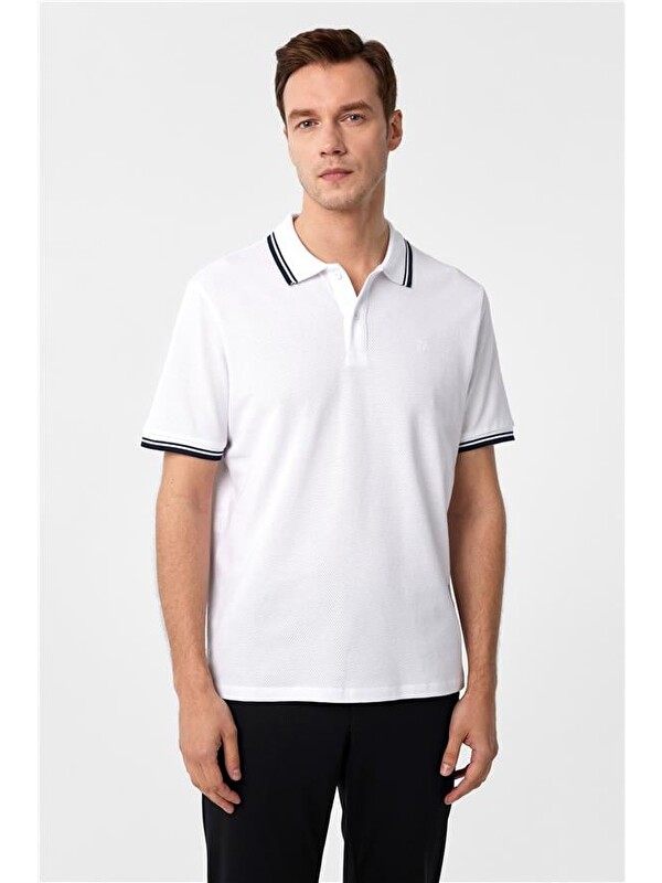 Süvari Beyaz Regular Armürlü Polo Yaka Tişört