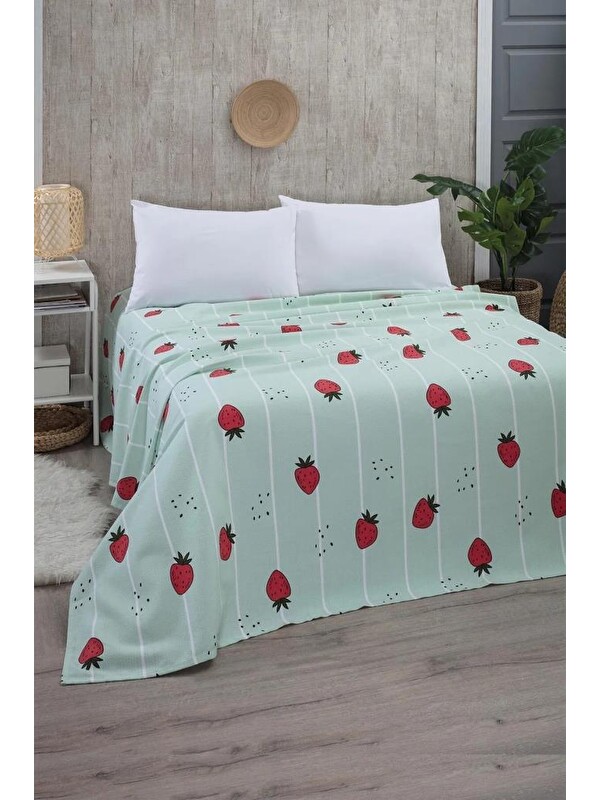 Mulberry Çilek Desenli Tek Kişilik Pike Yatak Örtüsü 170 x 230