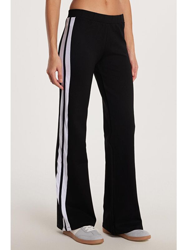 TUDORS Kadın Slim Fit Dar Kesim Beli Lastikli İspanyol Paça Siyah Pantolon