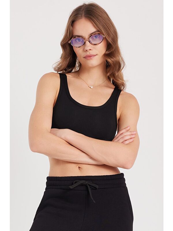 TUDORS Kadın Slim Fit Dar Kesim İnce Askılı Kare Yaka Siyah Crop