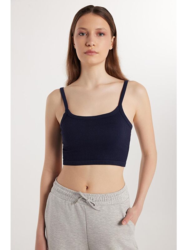 TUDORS Kadın Slim Fit Kare Yaka Düz Basic Lacivert Crop Atlet