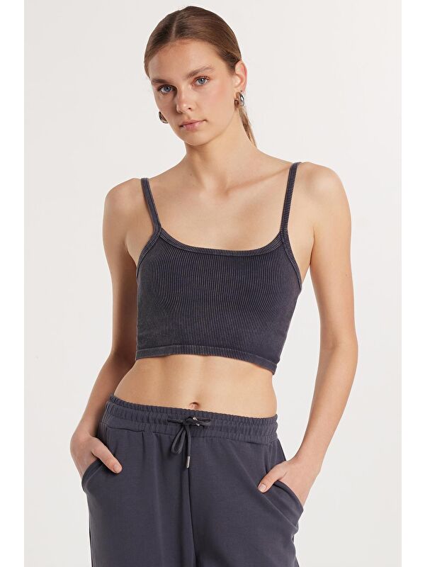 TUDORS Kadın Slim Fit Kare Yaka Düz Basic Antrasit Crop Atlet