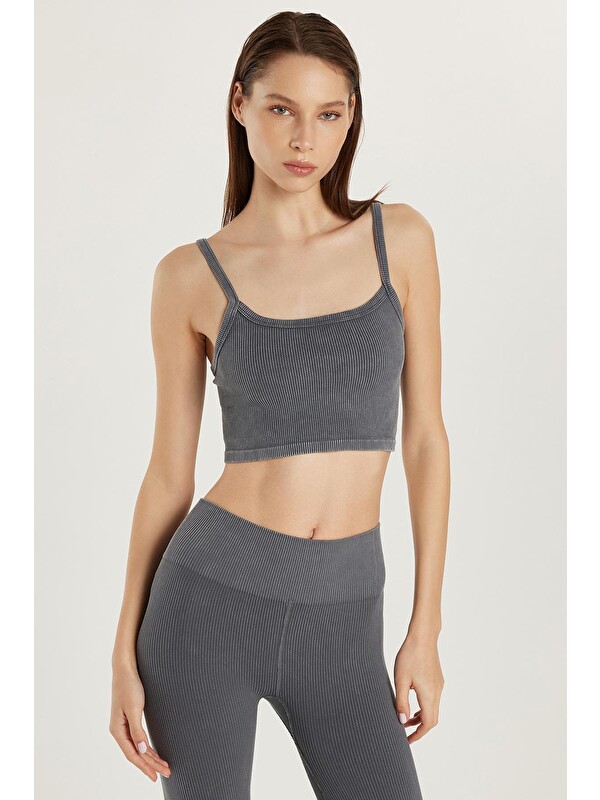 TUDORS Kadın Slim Fit Kare Yaka Düz Basic Gri Crop Atlet