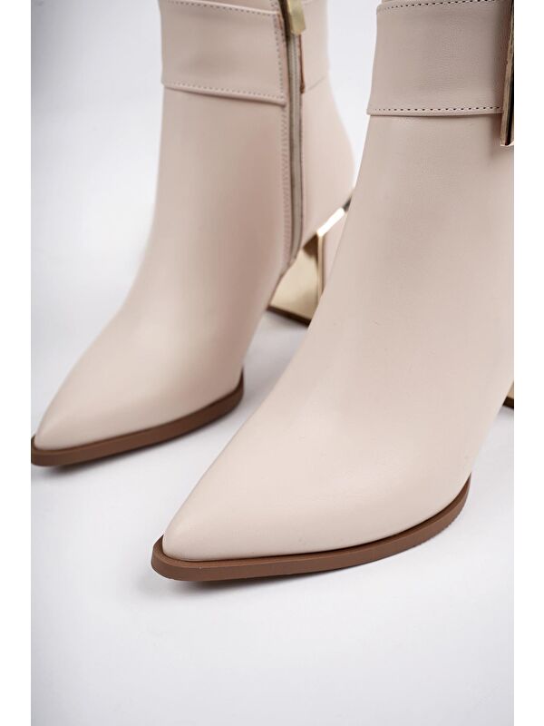 CHİLY Kemer ve Toka Detaylı Kalın Topuklu Kadın Bot - Görsel 7