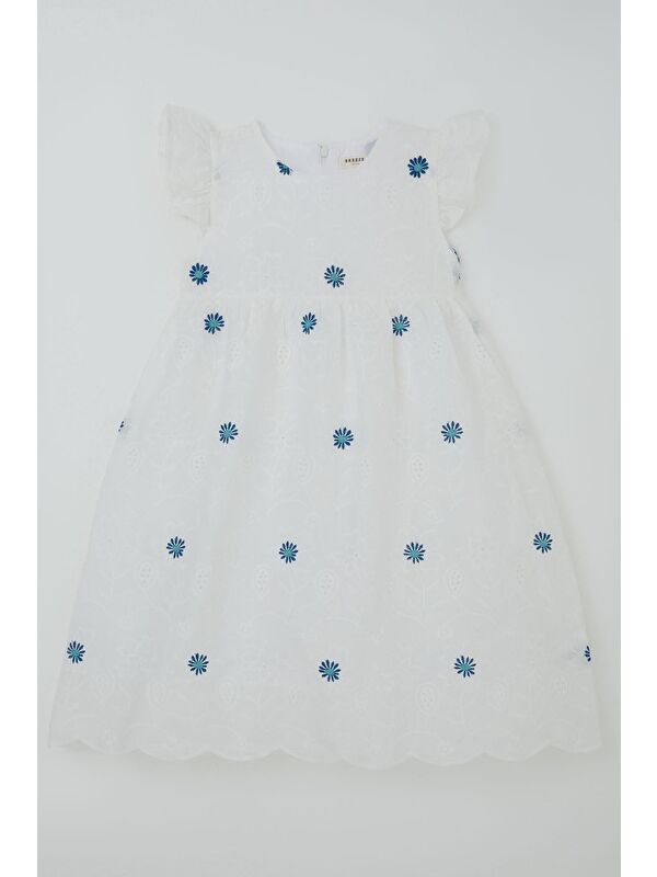 Breeze Kız Çocuk Elbise Çiçek Nakışlı Arkası Fermuar Detaylı Beyaz (6-12 Yaş)