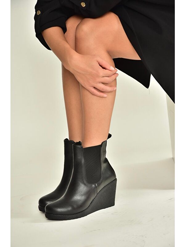 Siyah Kadın Bot V361197009 - Görsel 4