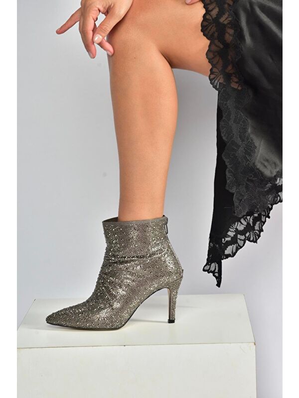 Platin Kadın Bot V572127214 - Görsel 4