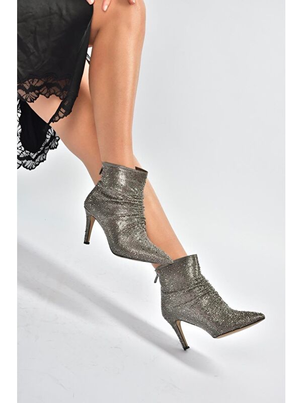 Platin Kadın Bot V572127214 - Görsel 5