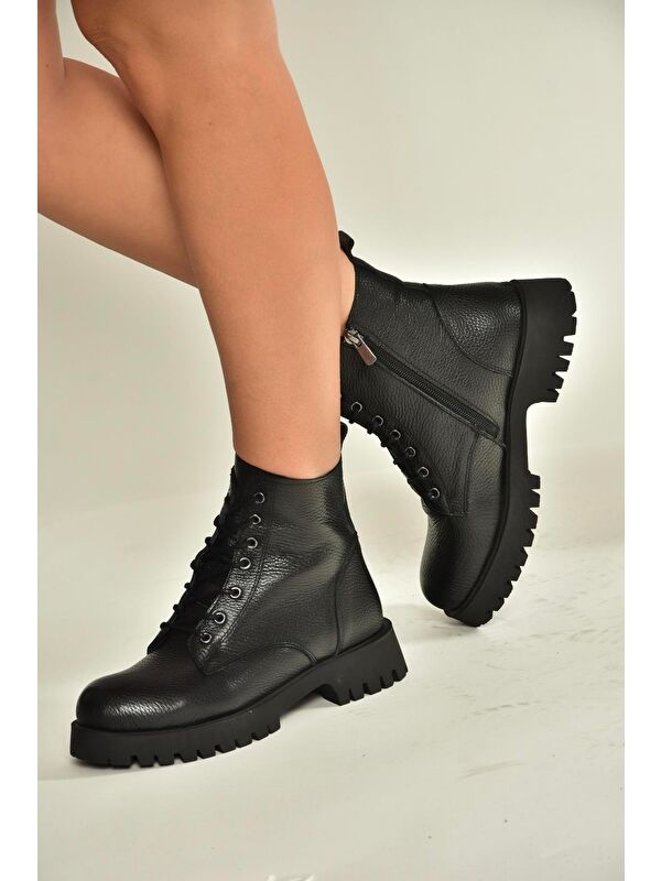 Siyah Kadın Bot V555700703 - Görsel 3