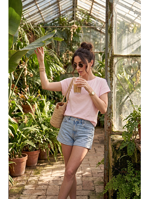 Lela Pamuklu Rahat Kalıp Bisiklet Yaka Kadın T Shirt 5866955