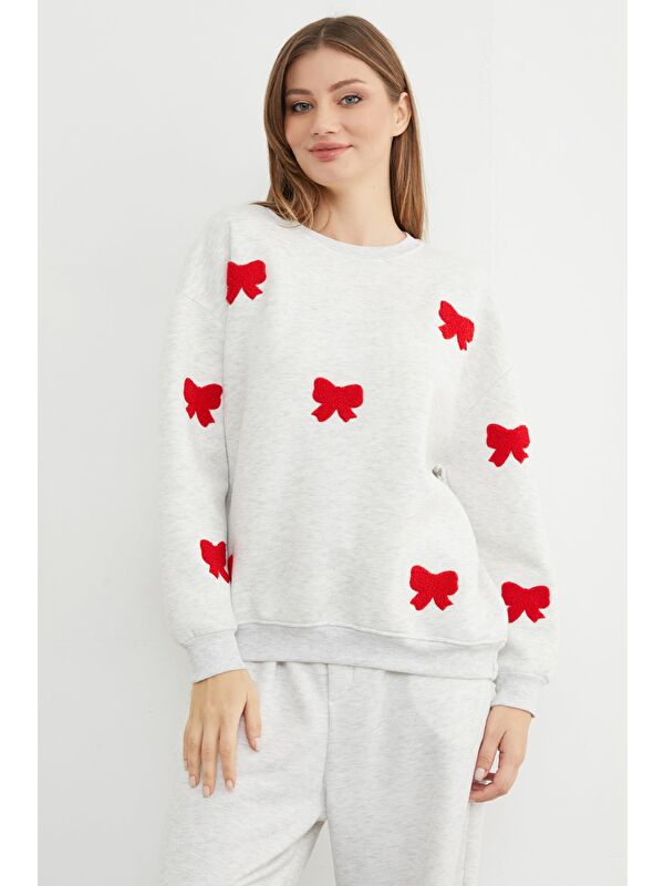 Fullamoda 3 İplik Fiyonk Nakışlı Oversize Sweatshirt