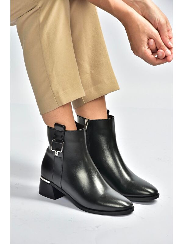 Siyah Kadın Bot V518978809 - Görsel 2