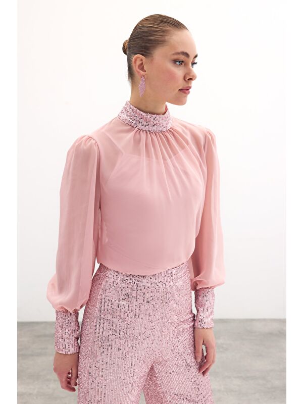SATEEN Payet Detaylı Bluz - Pudra