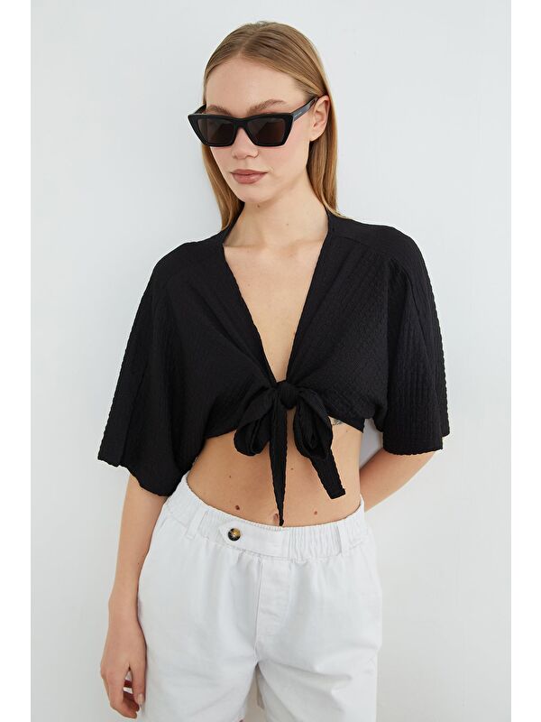 Fullamoda Önü Bağlamalı Bürümcük Kumaş Crop Bluz