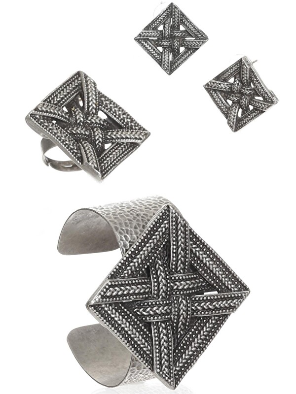Labalaba Kadın Antik Gümüş Kaplama Örgü Dokulu Geometrik Tasarım Küpe &Yüzük &Bilekik Set