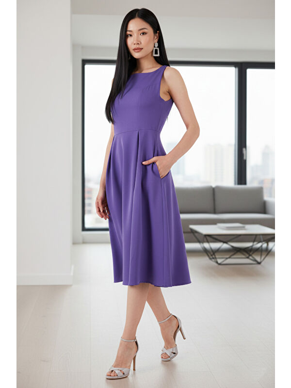 Lela Regular Fit Bisiklet Yaka Cepli Pileli Midi Boy Kadın Elbise 6111963