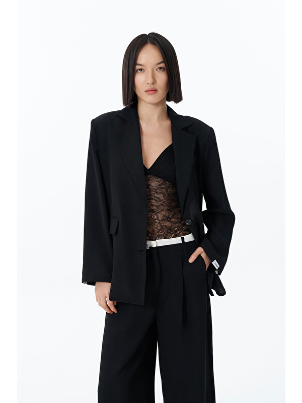 QUZU Sırtı Pencere Detaylı Düğmeli Blazer Ceket Siyah - S000334270