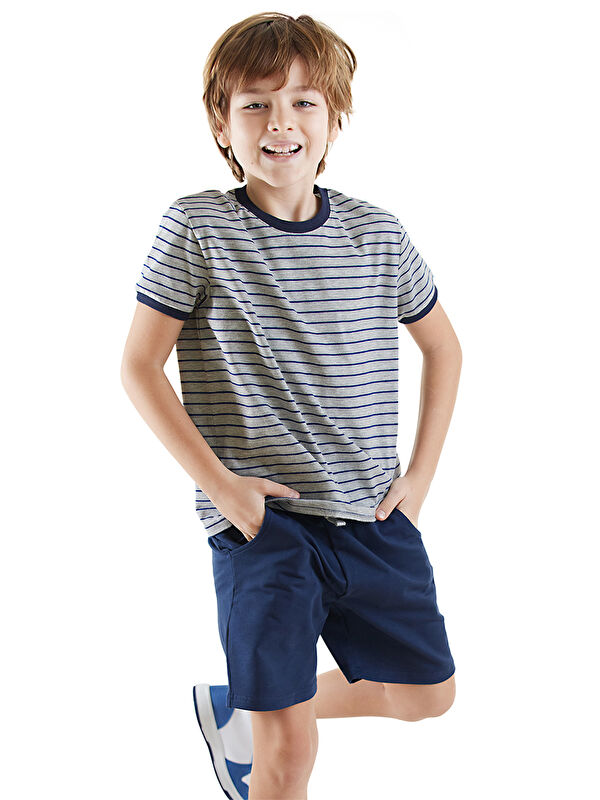 Denokids Erkek Çocuk Basic Tişört Şort Takım
