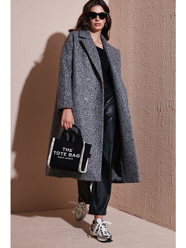Lela Oversize Fit Mono Yaka Düğmeli Buklet Uzun Kaşe Kaban 6810236