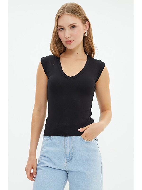 Fullamoda Basic V Yaka Kolsuz Bluz