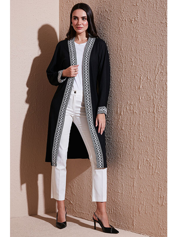 Lela Modest Regular Fit Bağlamalı Nakışlı Tesettür Uzun Kimono Hırka 5866173