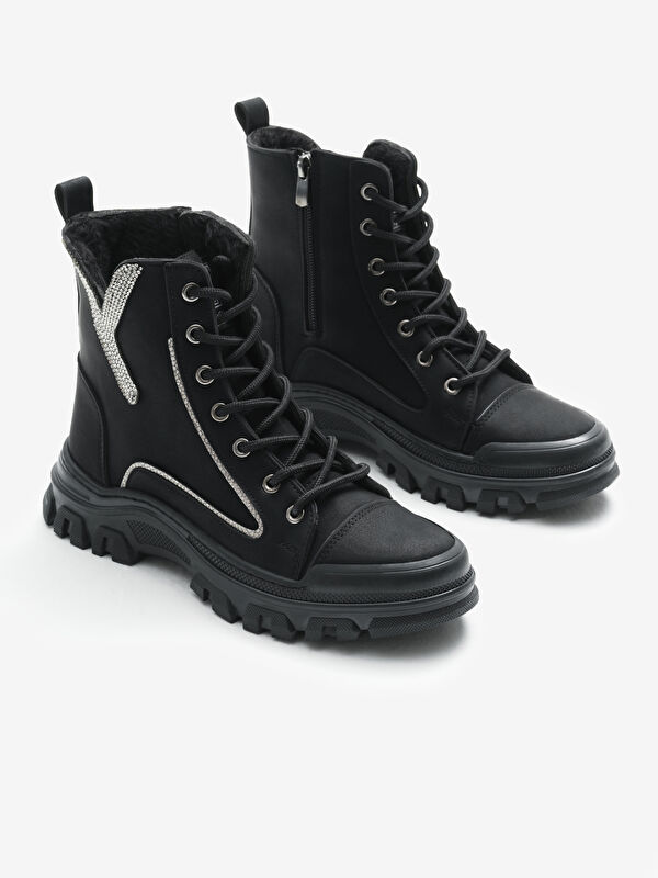 Kadın Siyah Mat Termo Taban Desenli Bağcıklı ve Fermuarlı Bot - Görsel 5