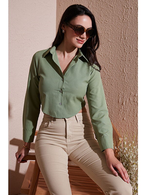 Lela Pamuk Karışımlı Slim Fit Uzun Kollu Crop Gömlek 6777336