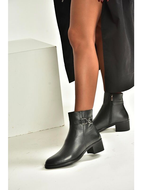 Siyah Kadın Bot V555311503 - Görsel 5
