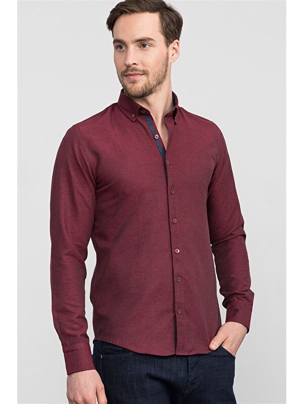 TUDORS Erkek Slim Fit Dar Kesim Uzun Kollu Pamuklu Oxford Doku Kolay Ütülenebilir Bordo Düğmeli Yaka Gömlek