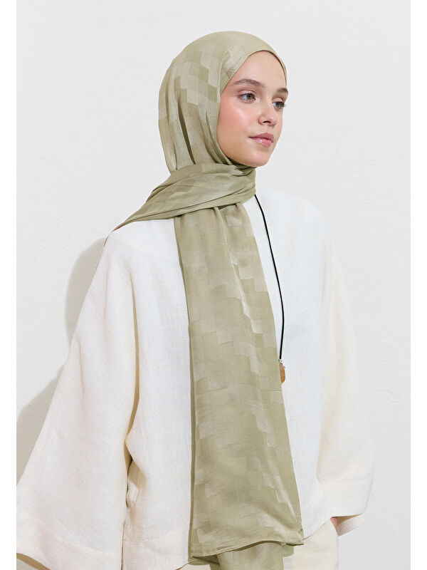 Fresh Scarfs Nori İpek Jakar Şal Vizon