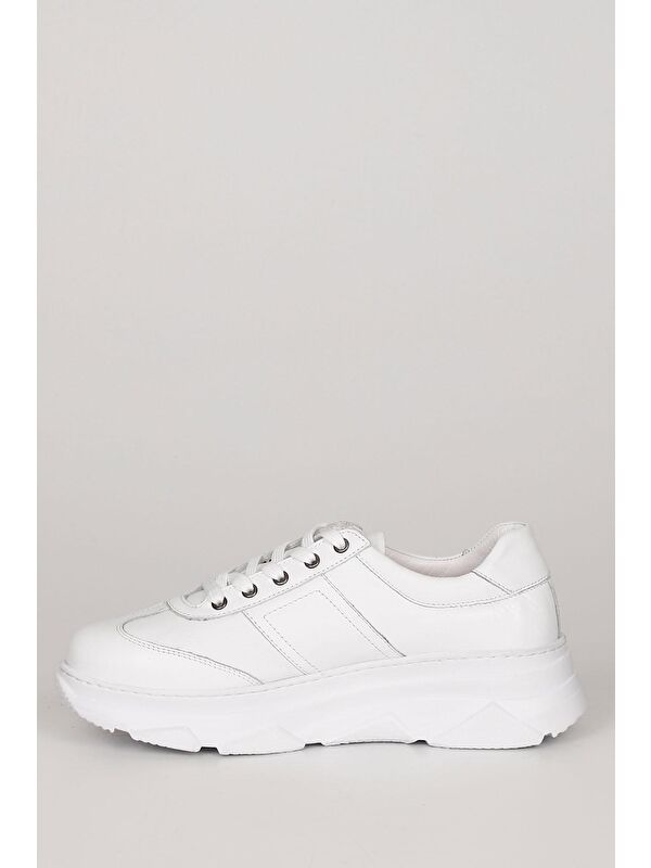 Hakiki Deri Yuvarlak Burun Dolgu Taban Bağcıklı Kadın Sneaker 24186 - Görsel 8