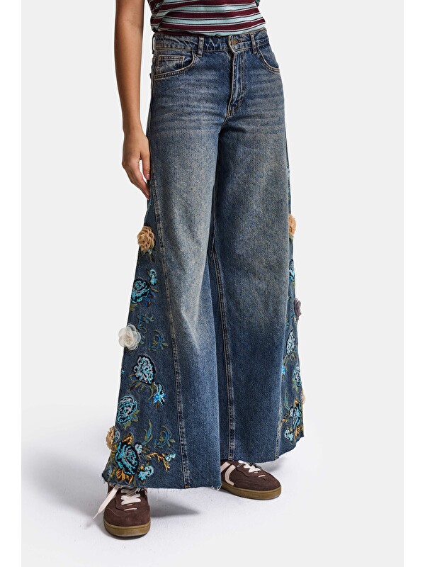 It's Basic Kadın Koyu Jean 4w6-8 Palazzo Fit Nakış ve 3D Gül Detaylı Özel Tasarım Denim Jean