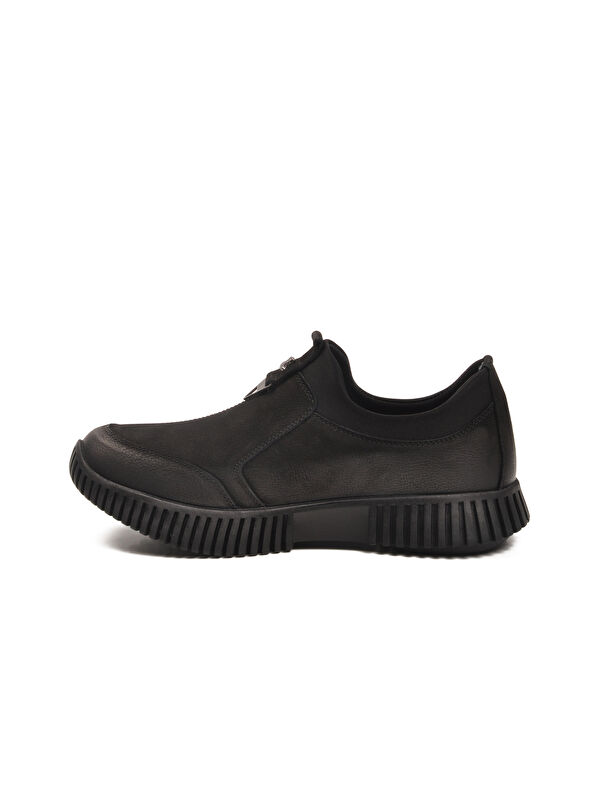 Siyah Nubuk Hakiki Deri Kaymaz Taban Kadın Casual Ayakkabı 25405007K Z - Görsel 3